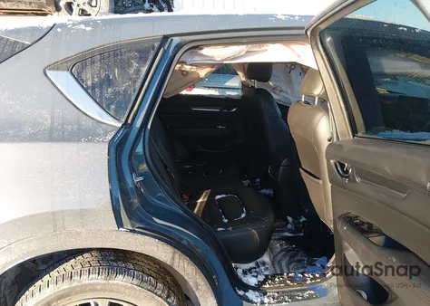 2021 Mazda Cx-5 Carbon Edition Turbo z USA, uszkodzony, nr VIN JM3KFBCY0M0400013